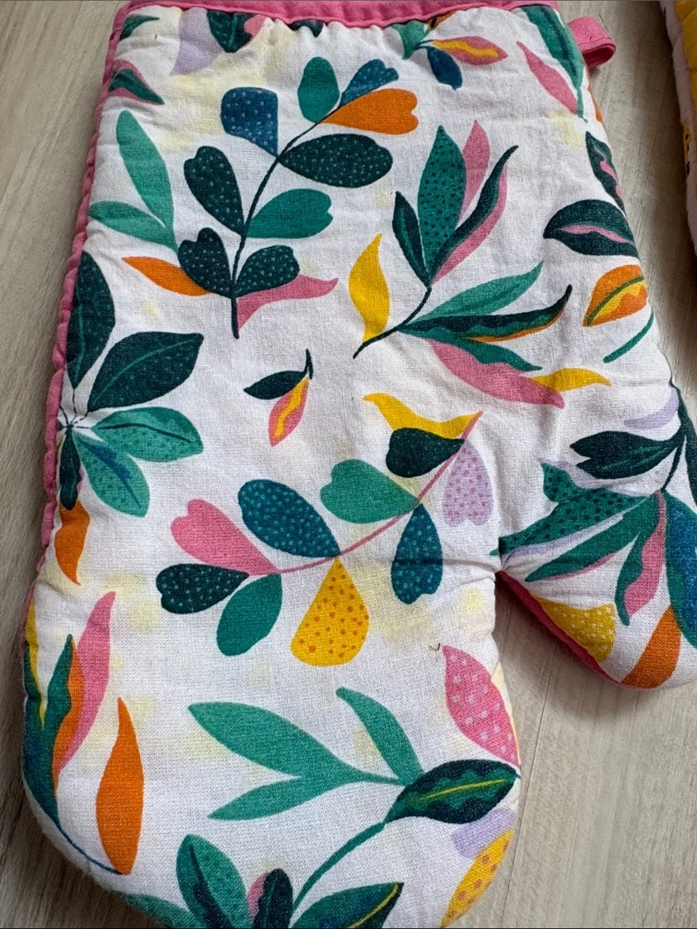 Floral & Leopard Print Oven Mitts - Pink & Yellow